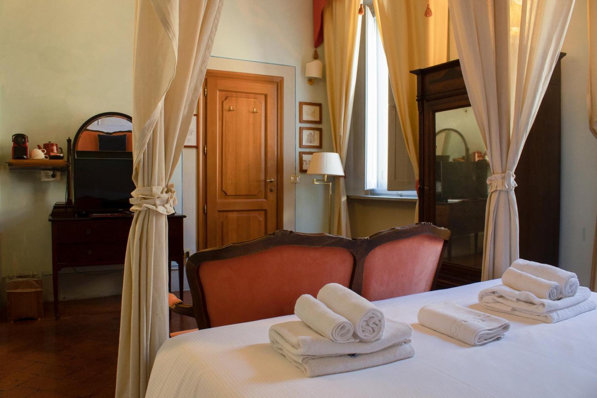 Bed and Breakfast Antica Dimora Firenze Экстерьер фото